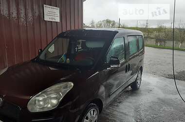 Мінівен Fiat Doblo Panorama 2011 в Ізяславі