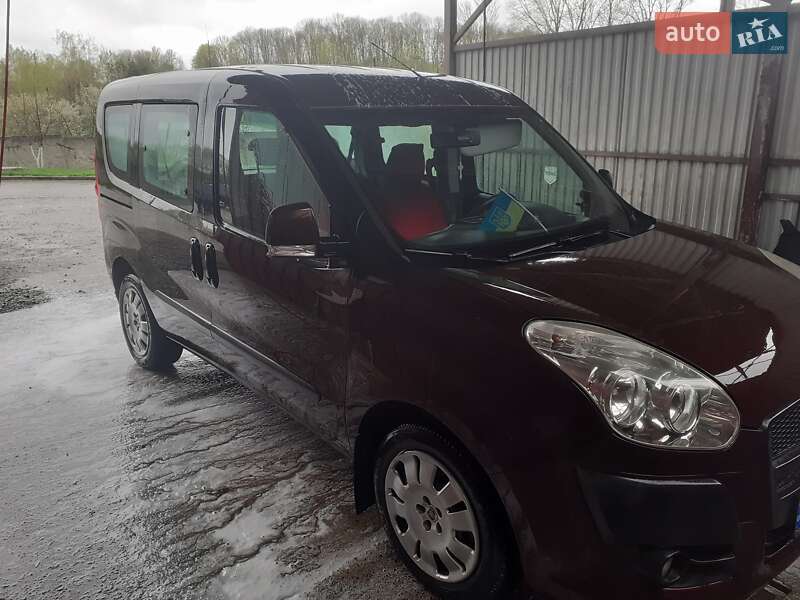 Минивэн Fiat Doblo Panorama 2011 в Изяславе