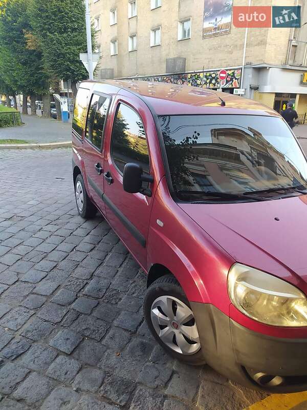 Минивэн Fiat Doblo Panorama 2007 в Черновцах