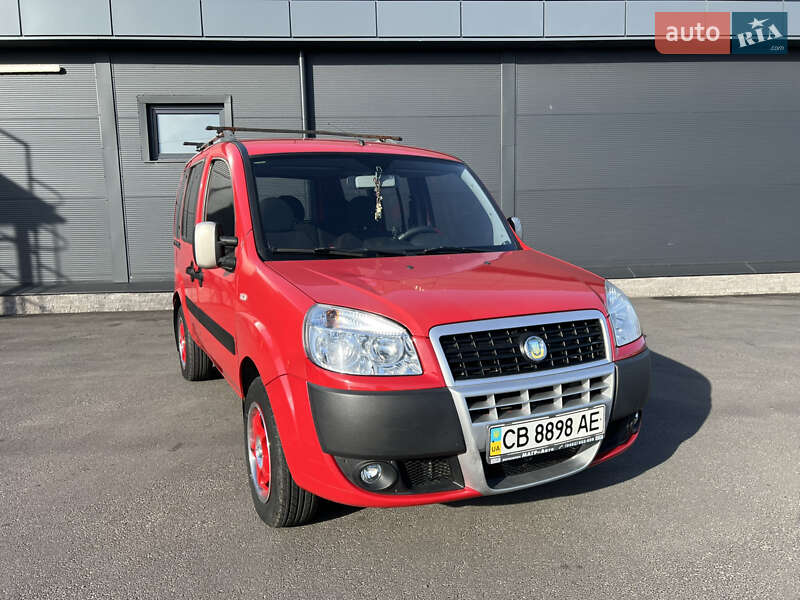 Минивэн Fiat Doblo Panorama 2007 в 