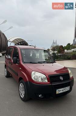Мінівен Fiat Doblo Panorama 2009 в 