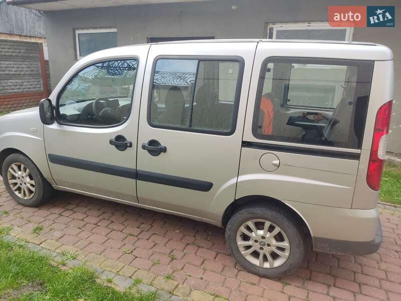 Мінівен Fiat Doblo Panorama 2007 в Коростишеві