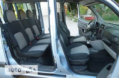 Грузопассажирский фургон Fiat Doblo 2008 в 