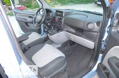 Грузопассажирский фургон Fiat Doblo 2008 в 