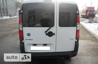 Грузопассажирский фургон Fiat Doblo 2007 в Ровно