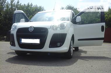 Грузопассажирский фургон Fiat Doblo 2011 в Полтаве