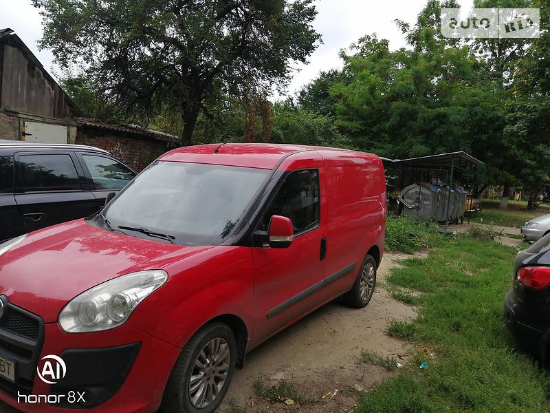Вантажопасажирський фургон Fiat Doblo 2012 в Береговому