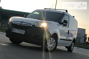 Грузопассажирский фургон Fiat Doblo 2014 в Сумах