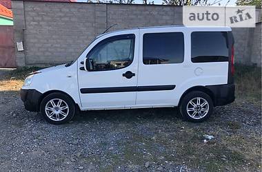 Грузопассажирский фургон Fiat Doblo 2007 в Ужгороде