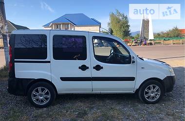 Грузопассажирский фургон Fiat Doblo 2007 в Ужгороде