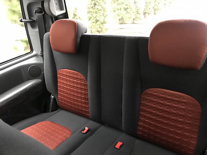 Вантажопасажирський фургон Fiat Doblo 2007 в Луцьку