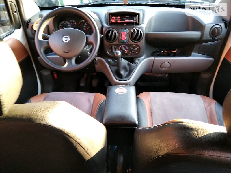 Минивэн Fiat Doblo 2006 в Торецке