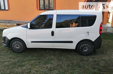 Мінівен Fiat Doblo 2010 в 