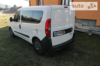 Мінівен Fiat Doblo 2010 в 