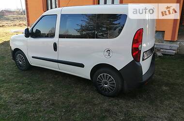 Мінівен Fiat Doblo 2010 в 