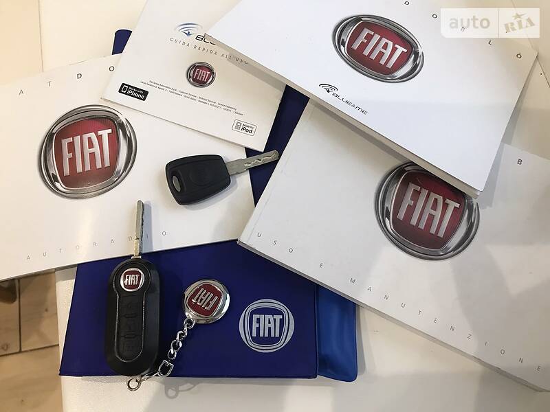 Вантажопасажирський фургон Fiat Doblo 2014 в Стрию