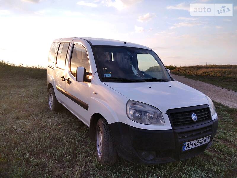 Минивэн Fiat Doblo 2006 в Торецке