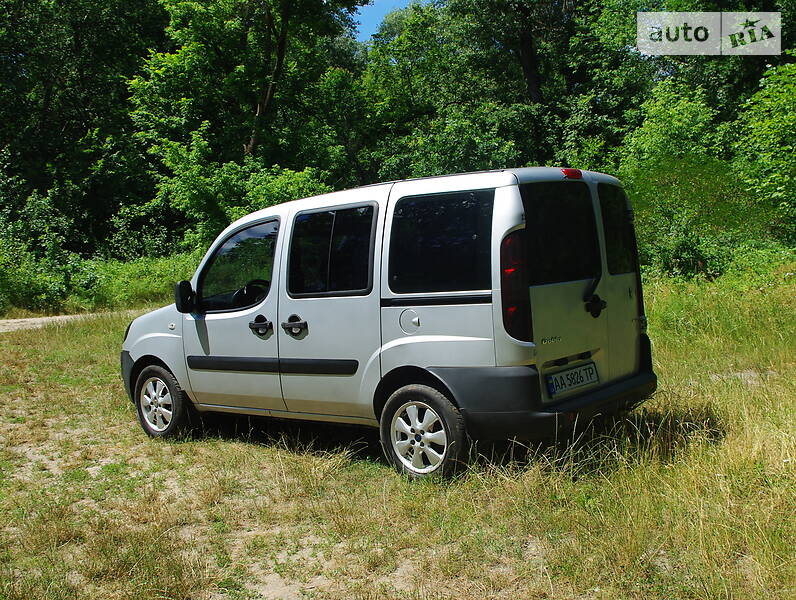 Мінівен Fiat Doblo 2007 в Києві