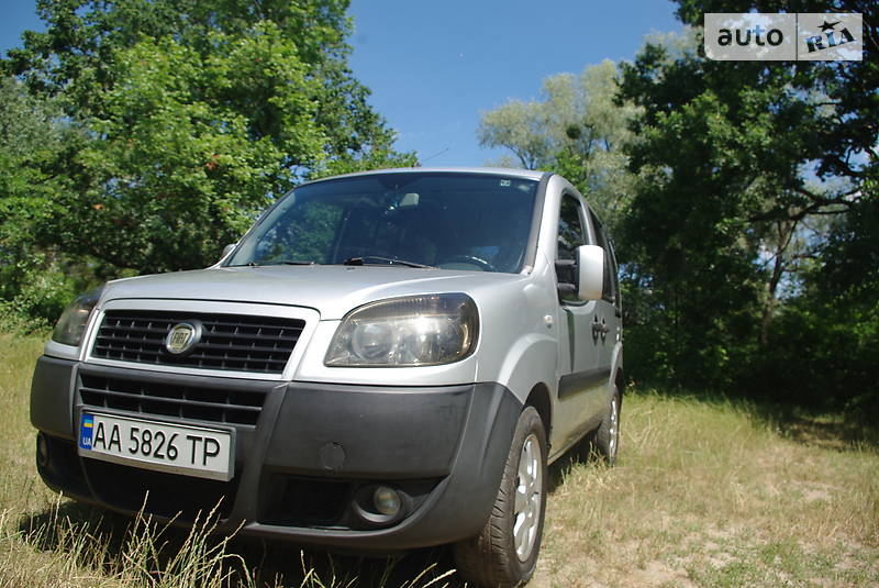 Мінівен Fiat Doblo 2007 в Києві