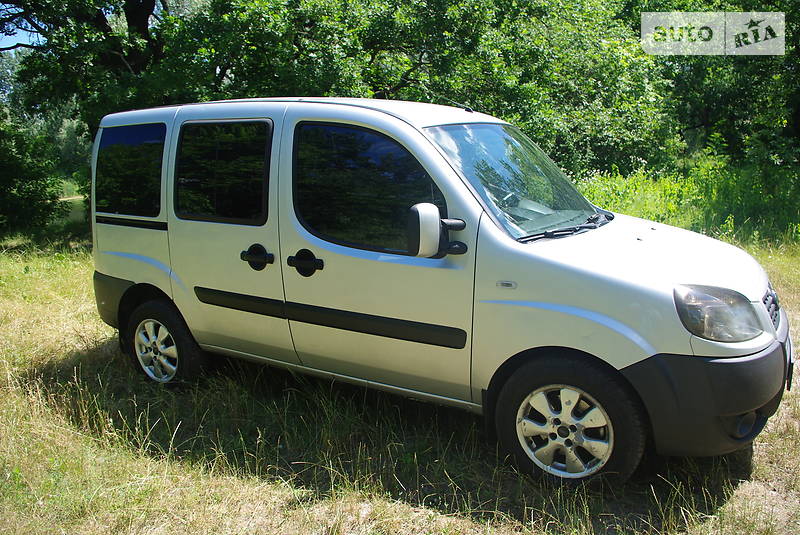 Мінівен Fiat Doblo 2007 в Києві