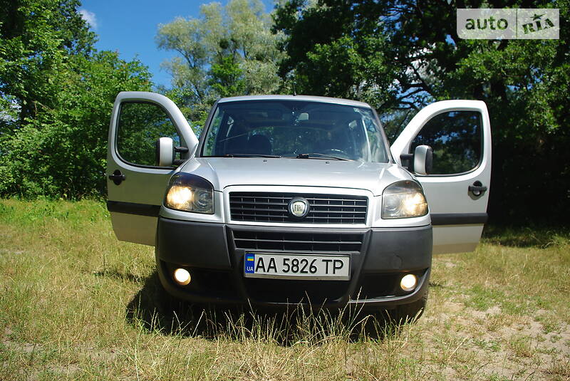 Мінівен Fiat Doblo 2007 в Києві