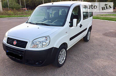 Грузопассажирский фургон Fiat Doblo 2008 в Ровно