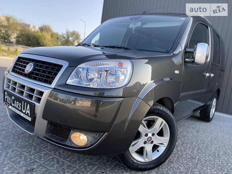 Универсал Fiat Doblo 2008 в Дрогобыче