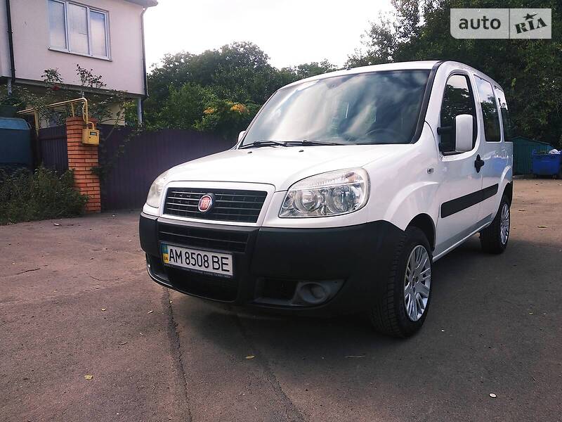 Грузопассажирский фургон Fiat Doblo 2008 в Одессе