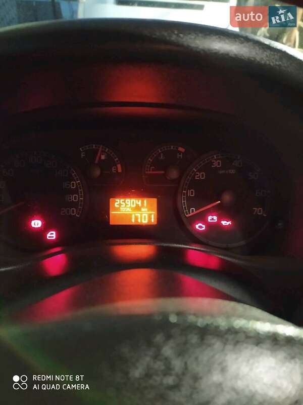 Минивэн Fiat Doblo 2005 в Иршаве