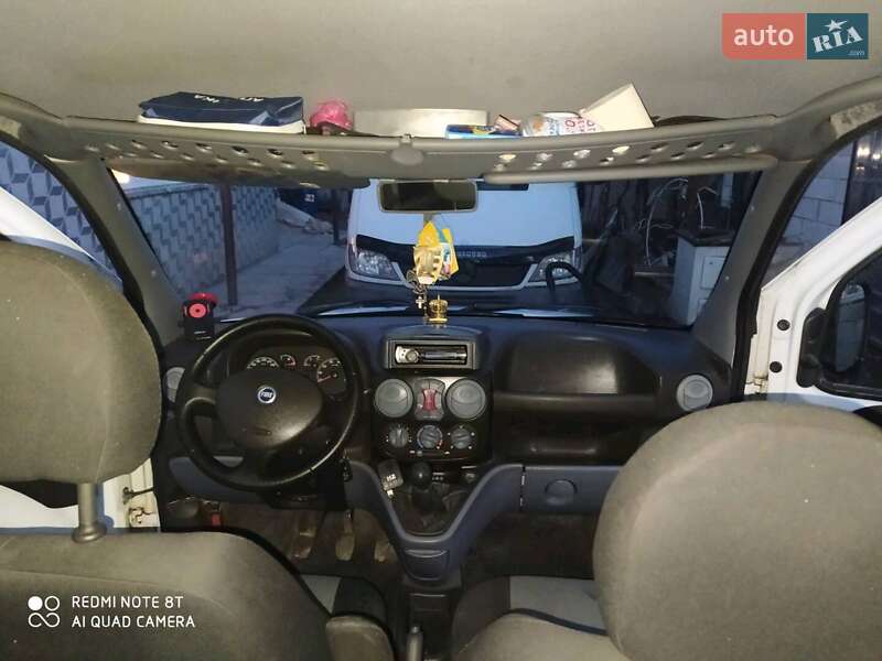 Минивэн Fiat Doblo 2005 в Иршаве