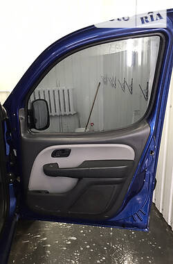 Пикап Fiat Doblo 2006 в 