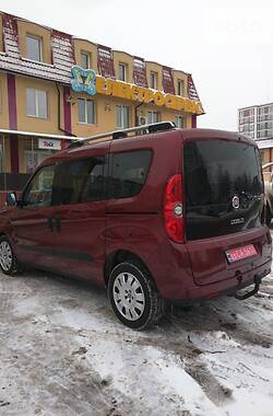 Минивэн Fiat Doblo 2010 в Луцке