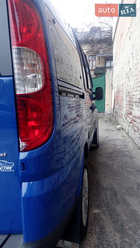 Минивэн Fiat Doblo 2006 в Львове