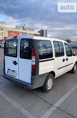 Универсал Fiat Doblo 2001 в Киеве
