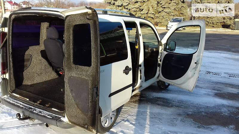 Универсал Fiat Doblo 2001 в Дрогобыче