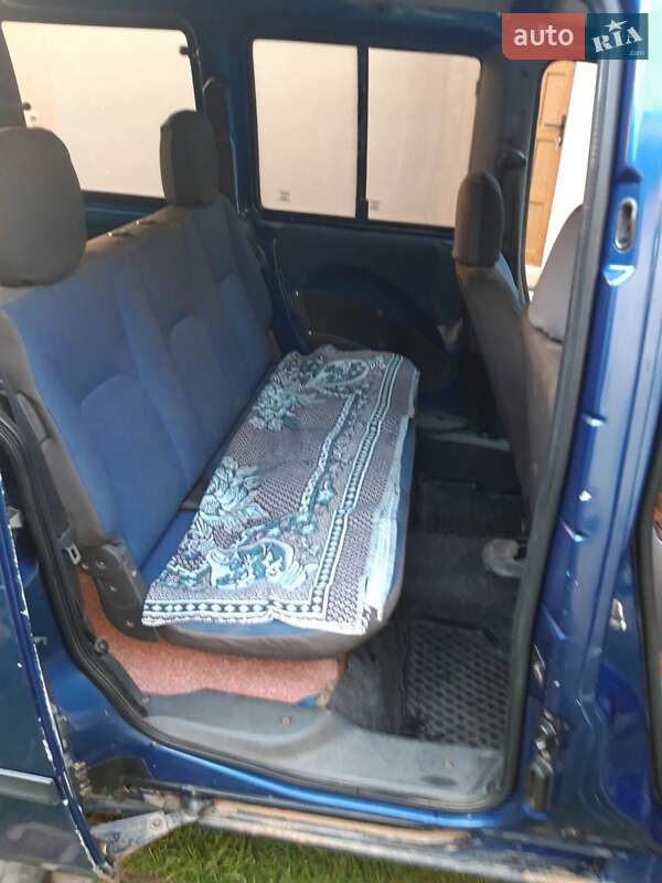 Универсал Fiat Doblo 2003 в Городенке