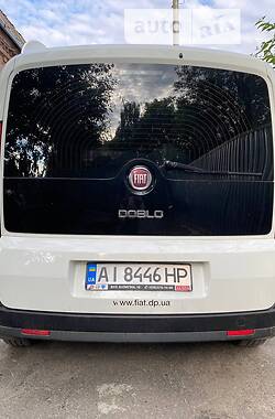 Универсал Fiat Doblo 2015 в Киеве