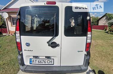 Грузопассажирский фургон Fiat Doblo 2005 в Ивано-Франковске