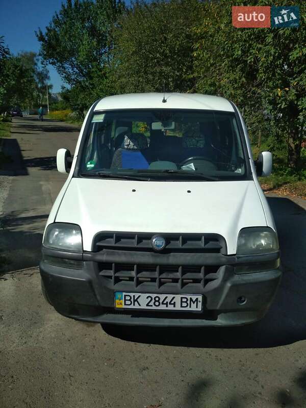 Fiat Doblo 2004