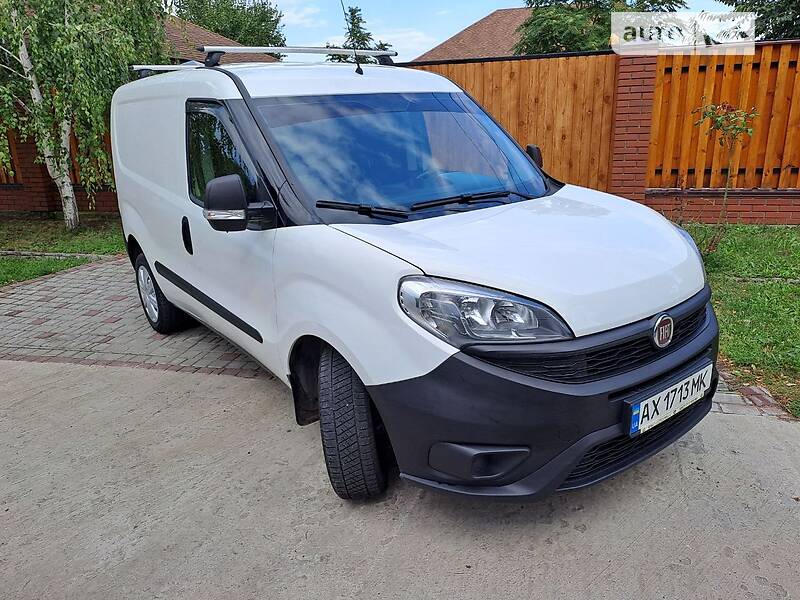 Вантажний фургон Fiat Doblo 2017 в Харкові