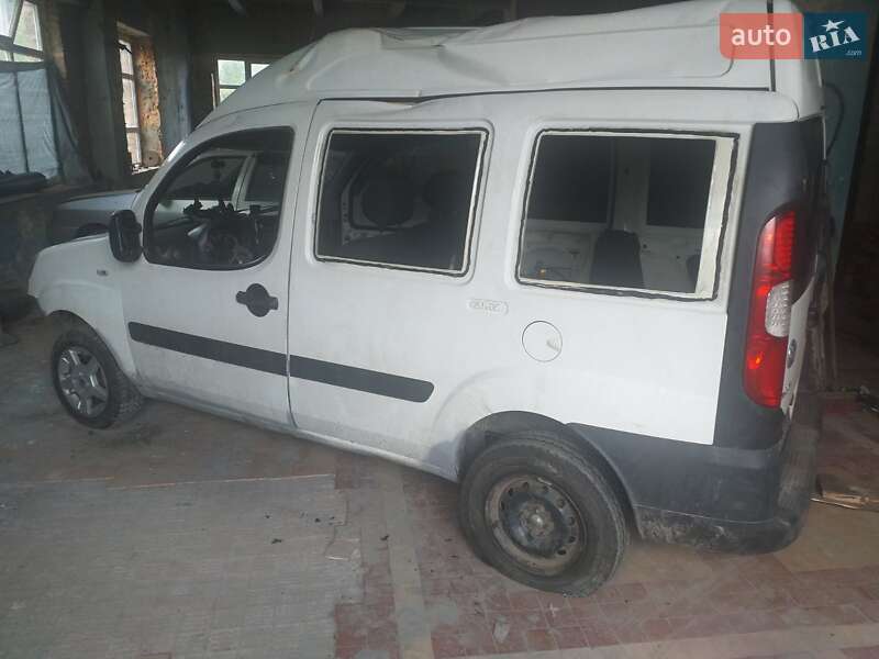 Универсал Fiat Doblo 2006 в Сарнах