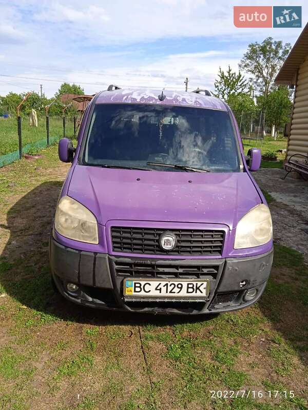 Минивэн Fiat Doblo 2008 в Дрогобыче