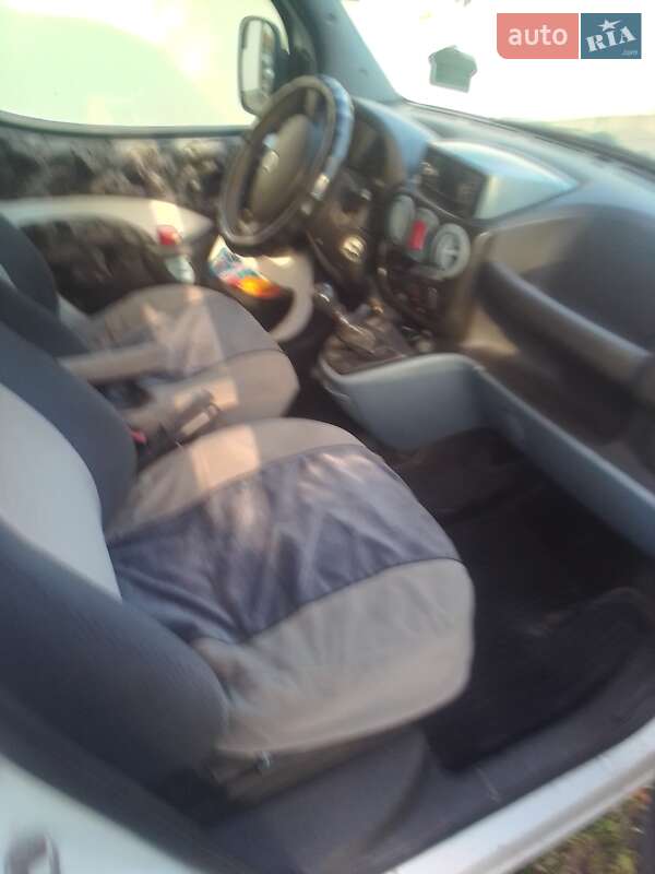 Минивэн Fiat Doblo 2004 в Ивано-Франковске фото 2 Минивэн Fiat Doblo 2004 в Ивано-Франковске