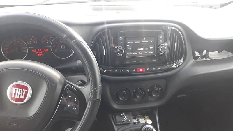 Грузовой фургон Fiat Doblo 2014 в Черновцах фото 10 Грузовой фургон Fiat Doblo 2014 в Черновцах