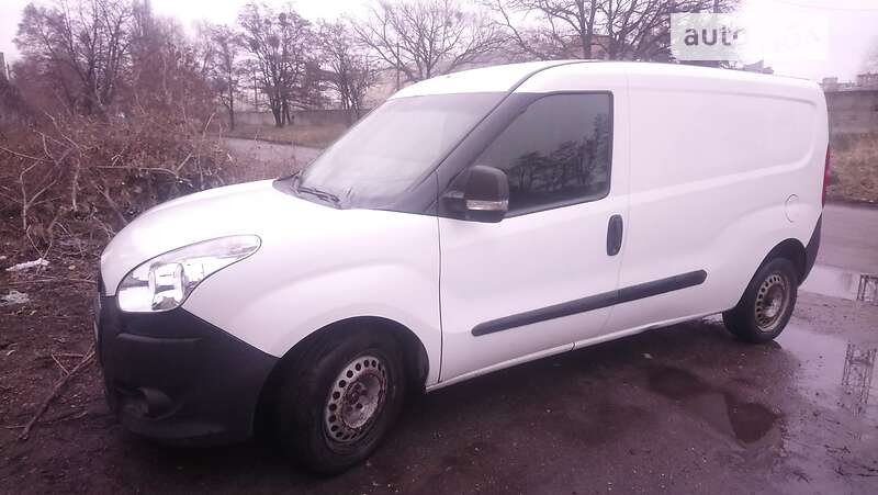 Fiat Doblo 2013