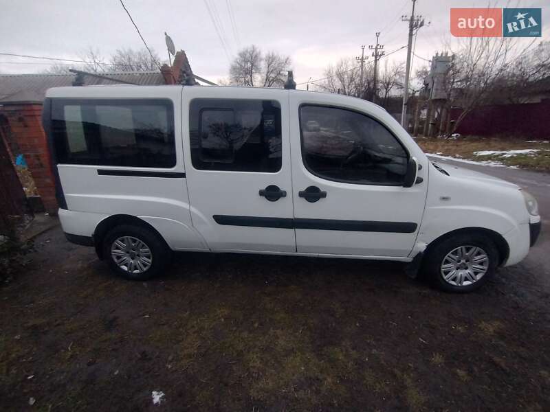 Мінівен Fiat Doblo 2008 в Смілі фото 4 Мінівен Fiat Doblo 2008 в Смілі