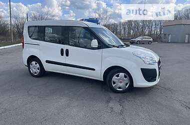 Хэтчбек Fiat Doblo 2012 в Киеве