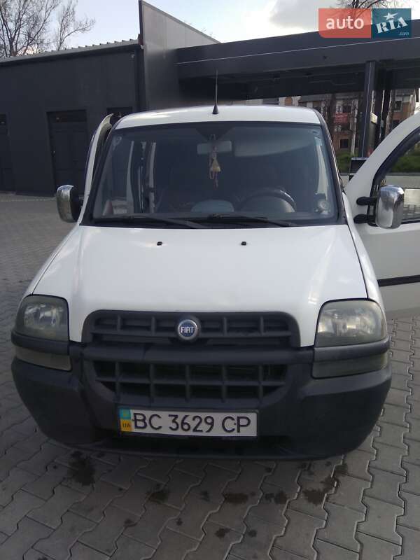 Минивэн Fiat Doblo 2004 в Трускавце