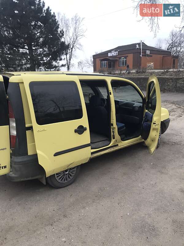 Минивэн Fiat Doblo 2005 в Новом Буге
