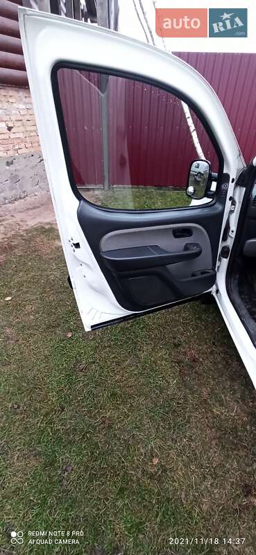 Минивэн Fiat Doblo 2006 в Березному фото 3 Минивэн Fiat Doblo 2006 в Березному